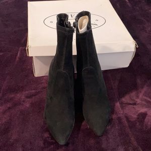 Steve Madden suede boots